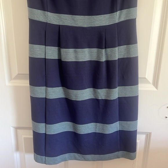 FOSSIL Blue Striped Sleeveless Pleated Zipper Up Dress Size 4 - Picture 3 of 7